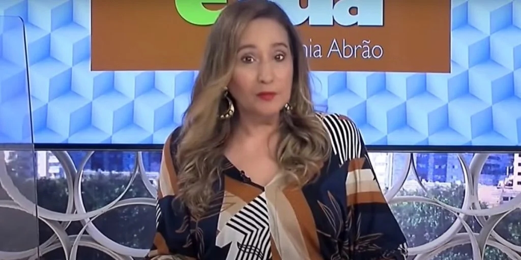Sonia Abrão no comando do 'A Tarde É Sua', da RedeTV! (Foto: Reprodução)